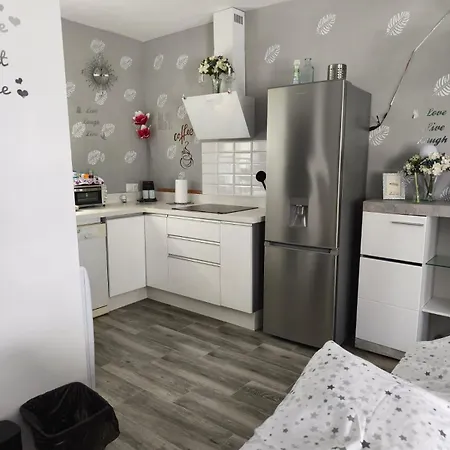 Ferienhaus Evans Realty Be Jacuzzi & Parking & Jardin Málaga